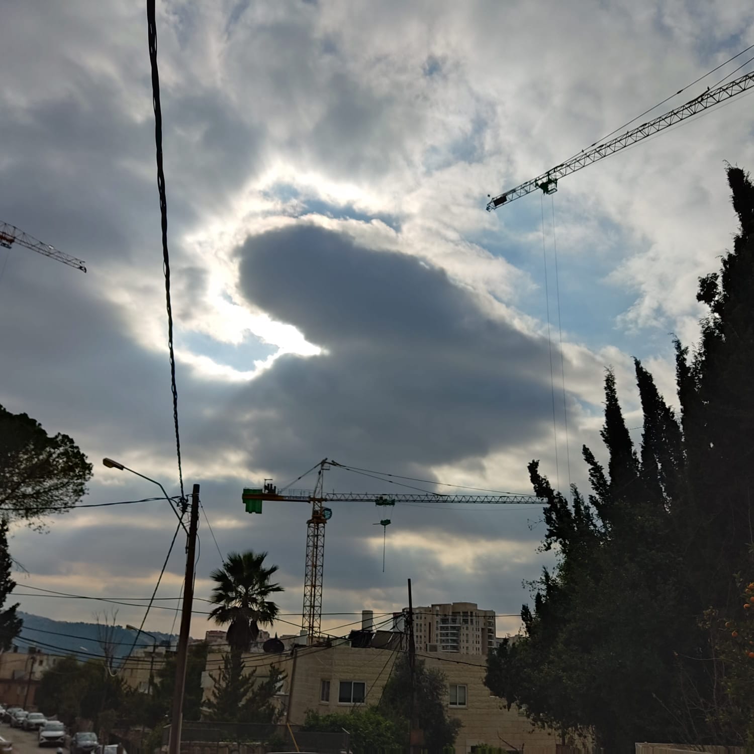 פתחתי את ה-דלת פתחתי את ה-דלת