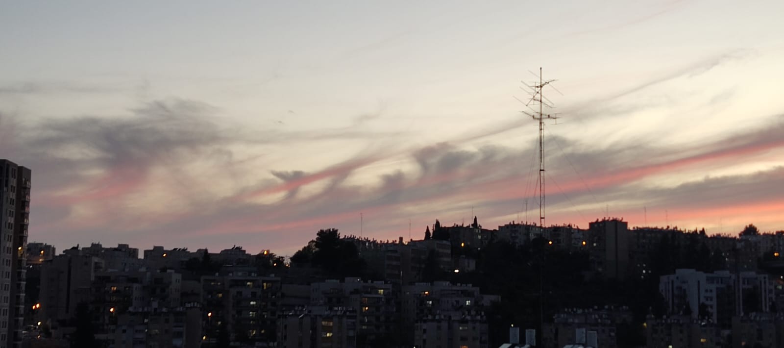 יצירה, אדם וטבע.